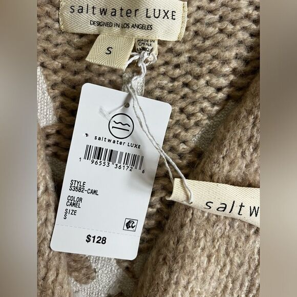 SALTWATER LUXE Colorful Knit Sweater with 'Hello SunShine” on back Design!  NWT! - Picture 6 of 8
